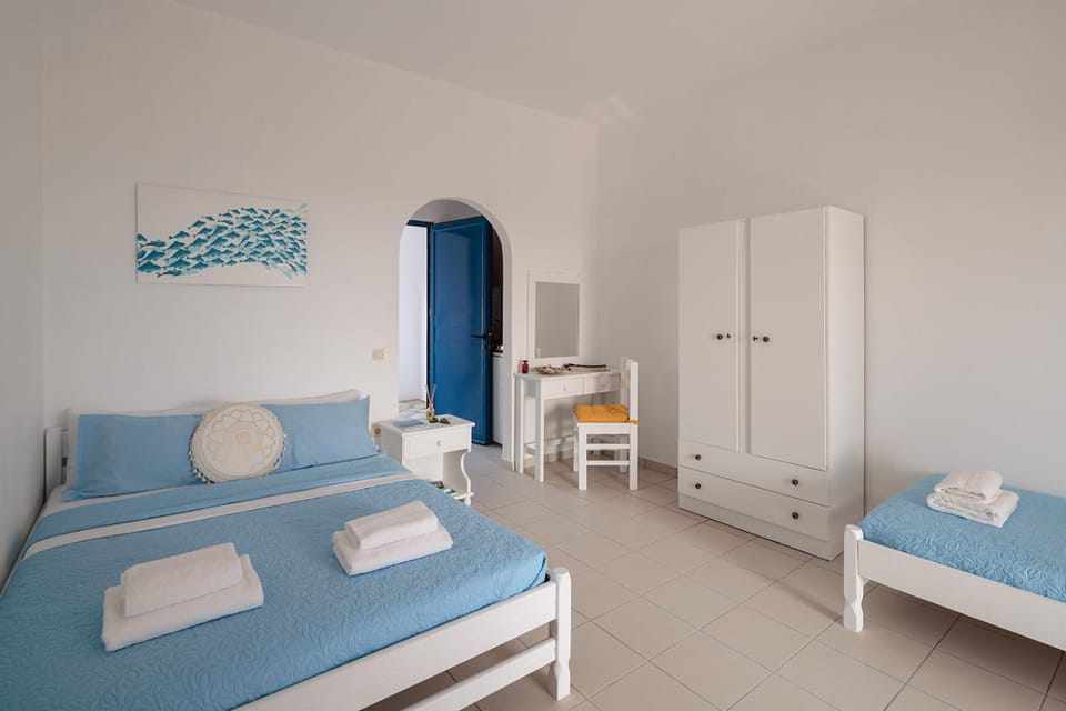 Aurea Blu Studio 07, warmth, sun, nature and sea Apartment in Naxos, Naxos and Lesser Cyclades, Greece