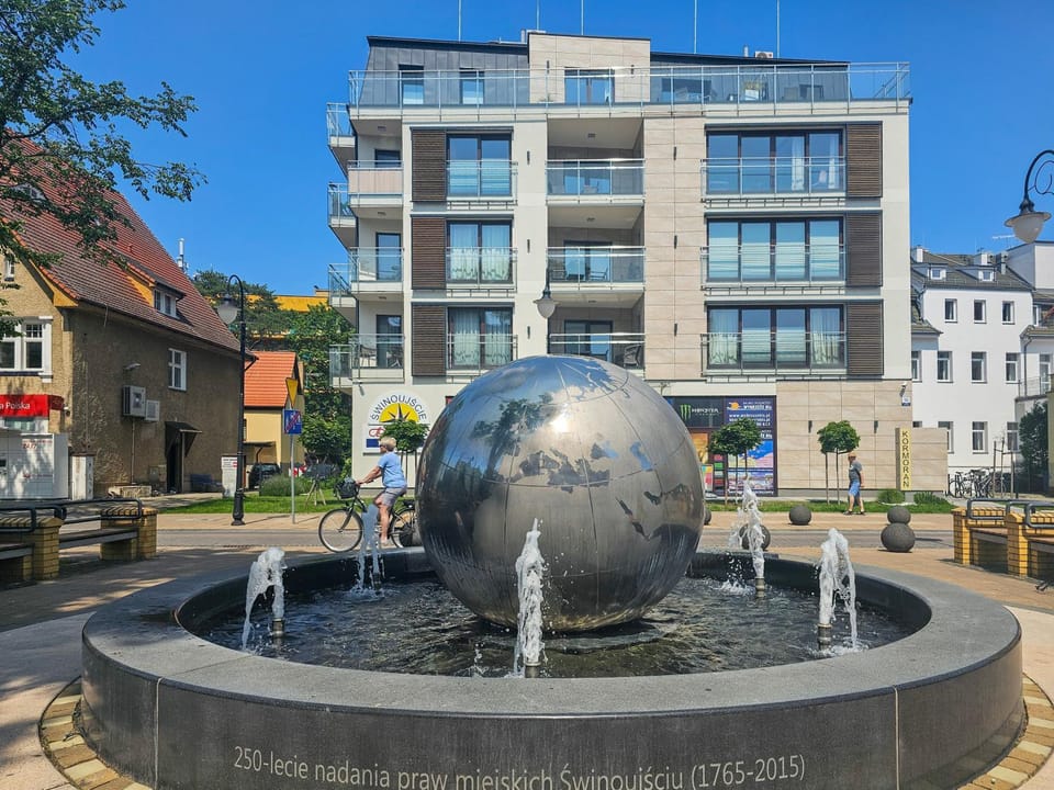 Nearby landmark