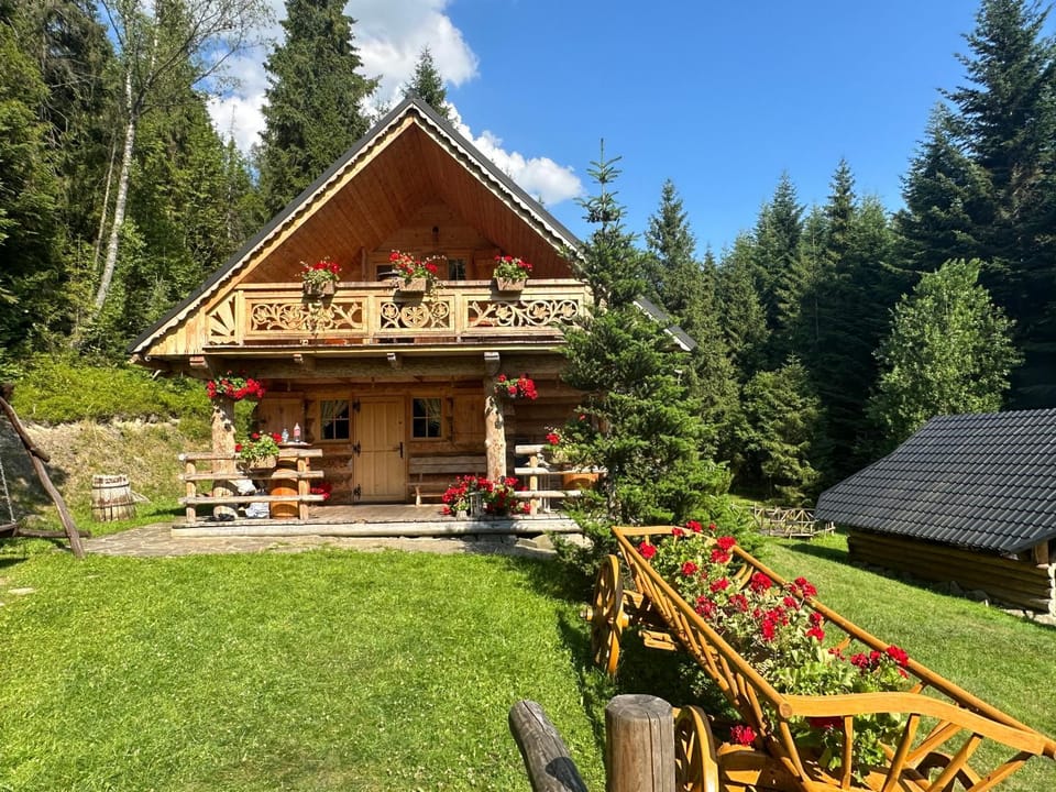 Leśna Bacówka Chalet in Lesser Poland Voivodeship