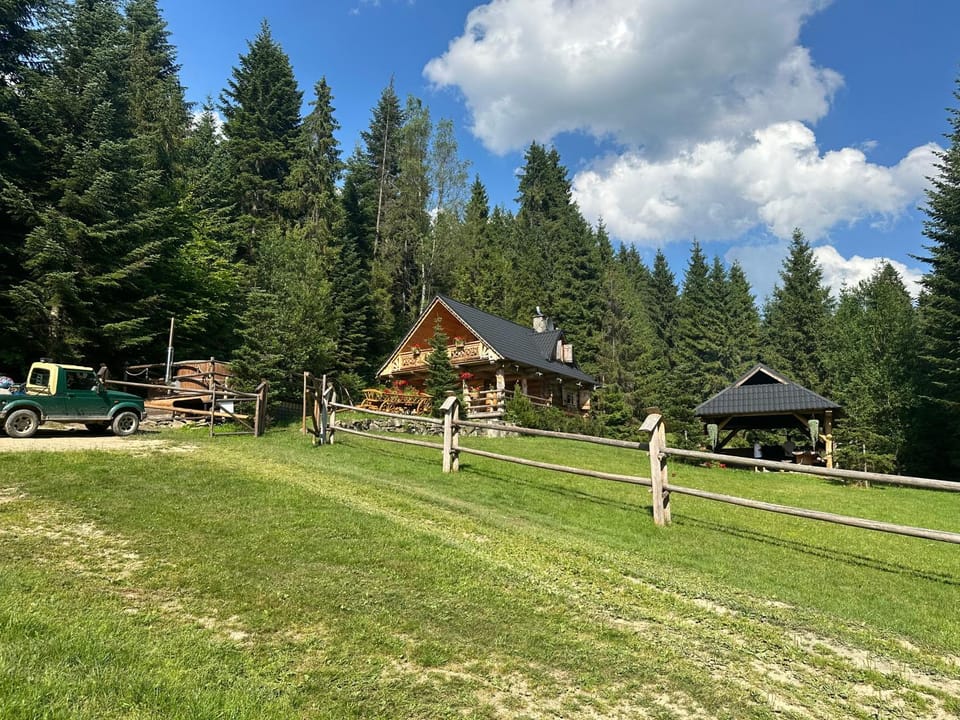 Leśna Bacówka Chalet in Lesser Poland Voivodeship
