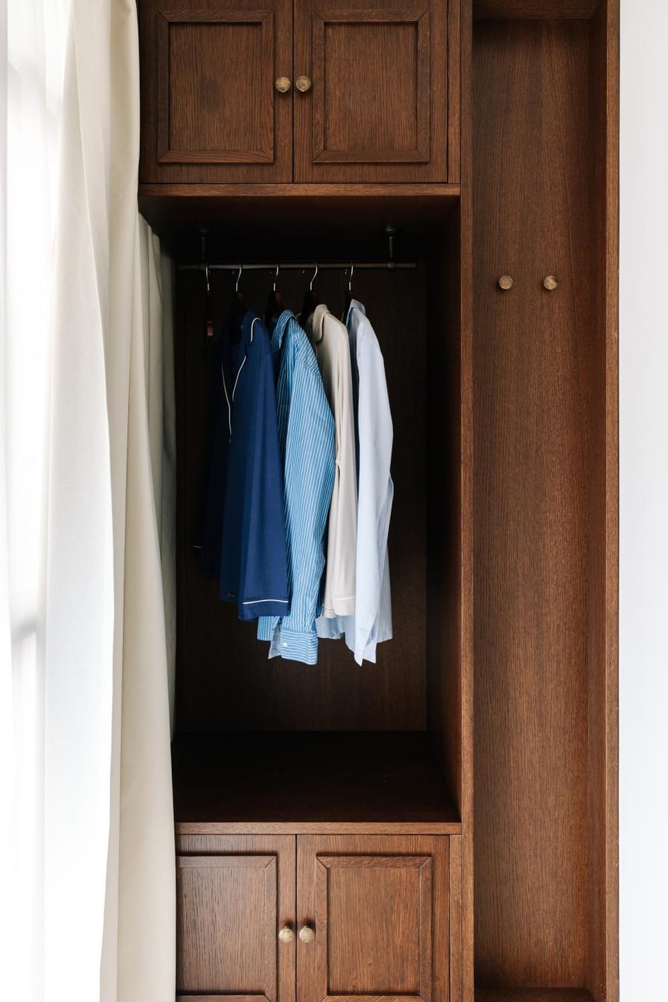 wardrobe
