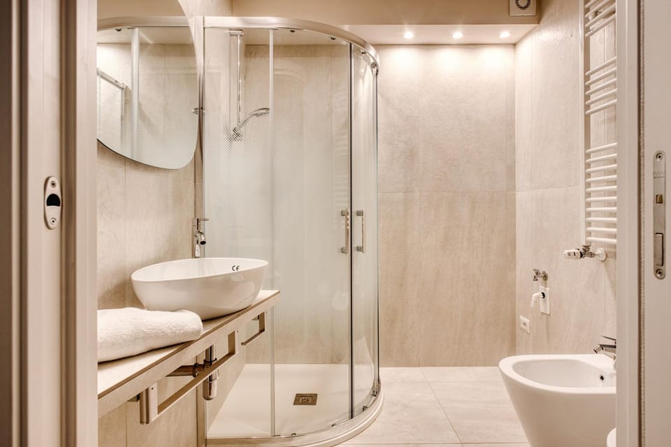 Shower, Toilet, Bathroom, bidet