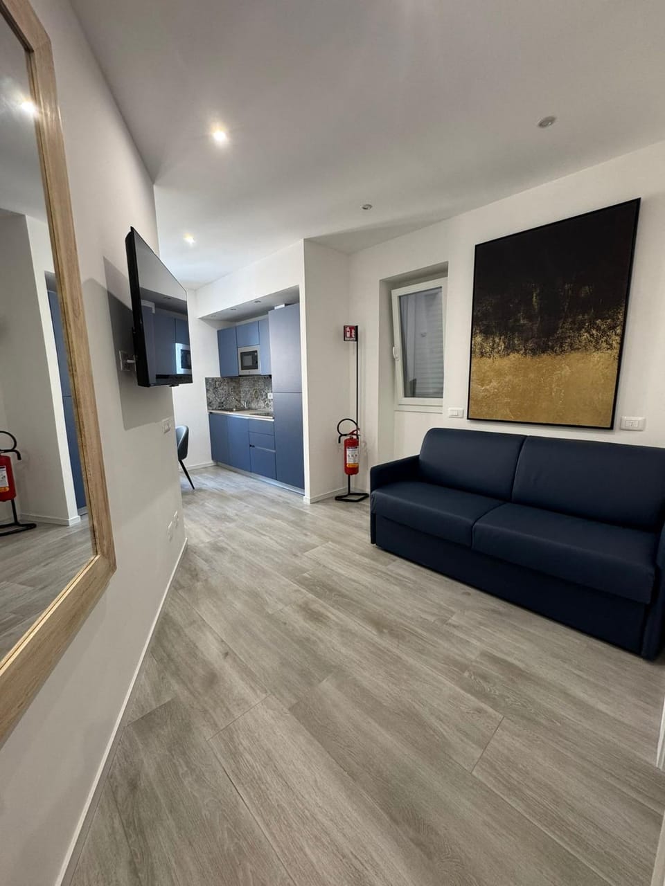 TV and multimedia, Living room, Seating area