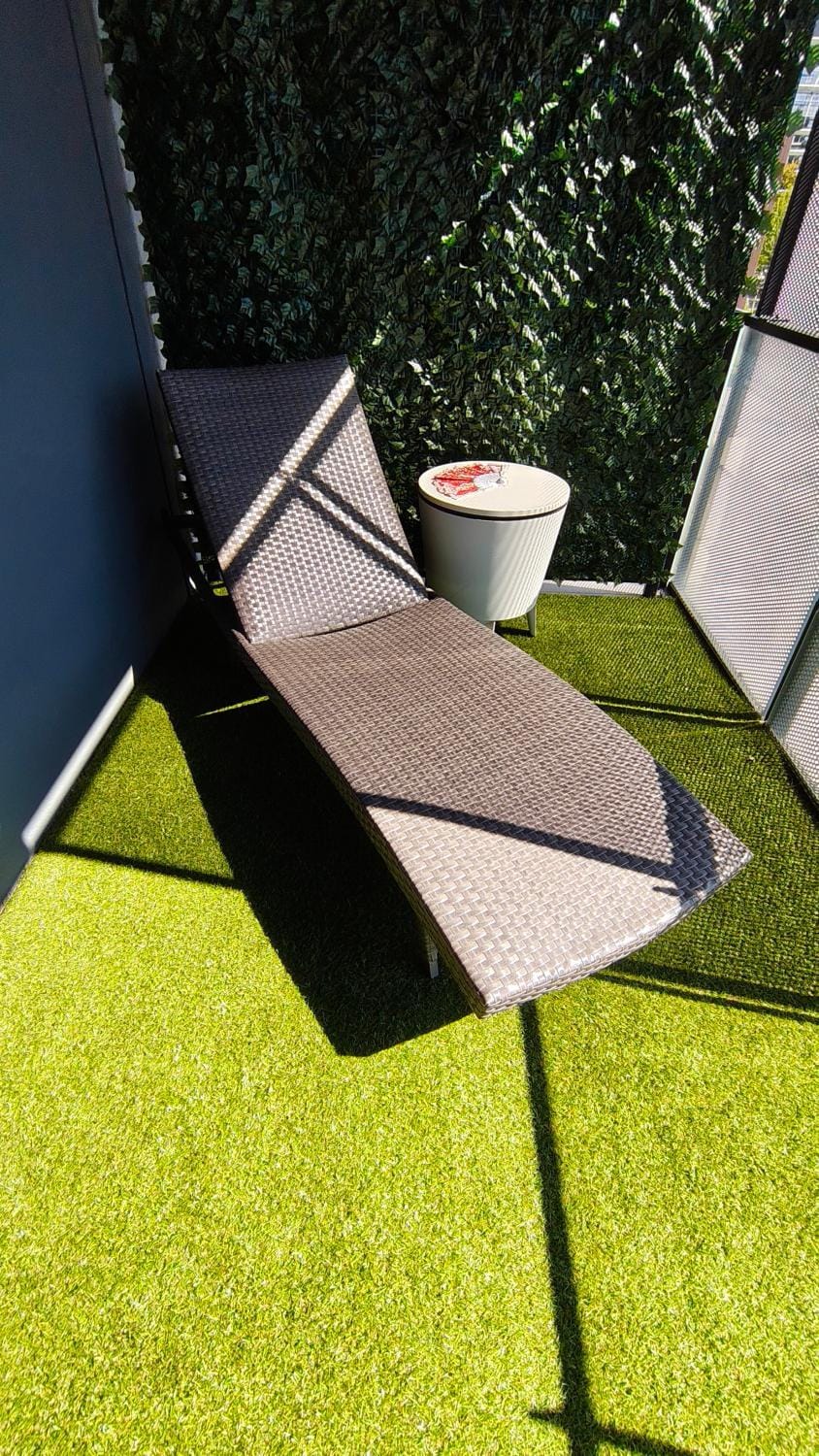 Patio, sunbed