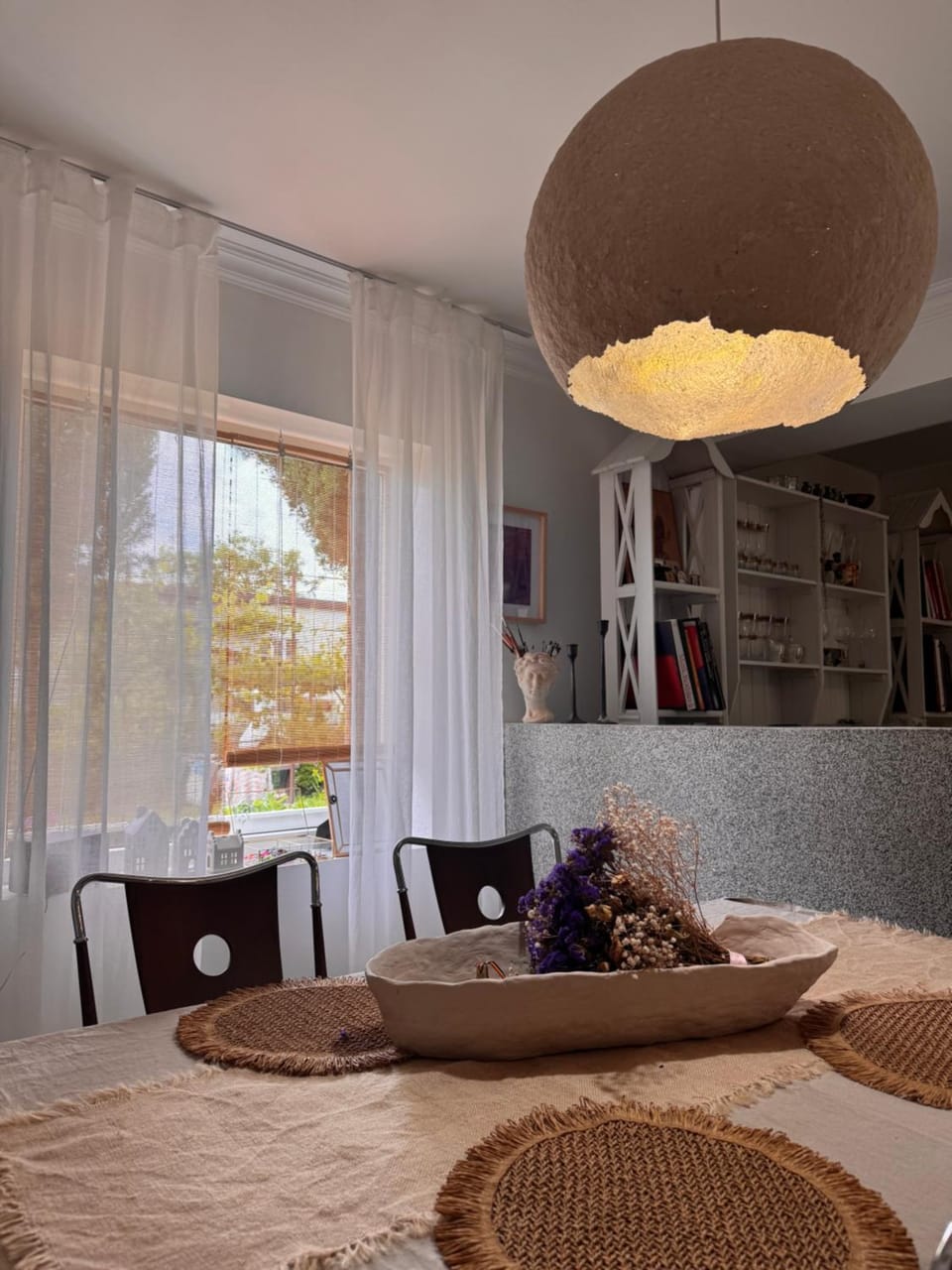 Seating area, Dining area