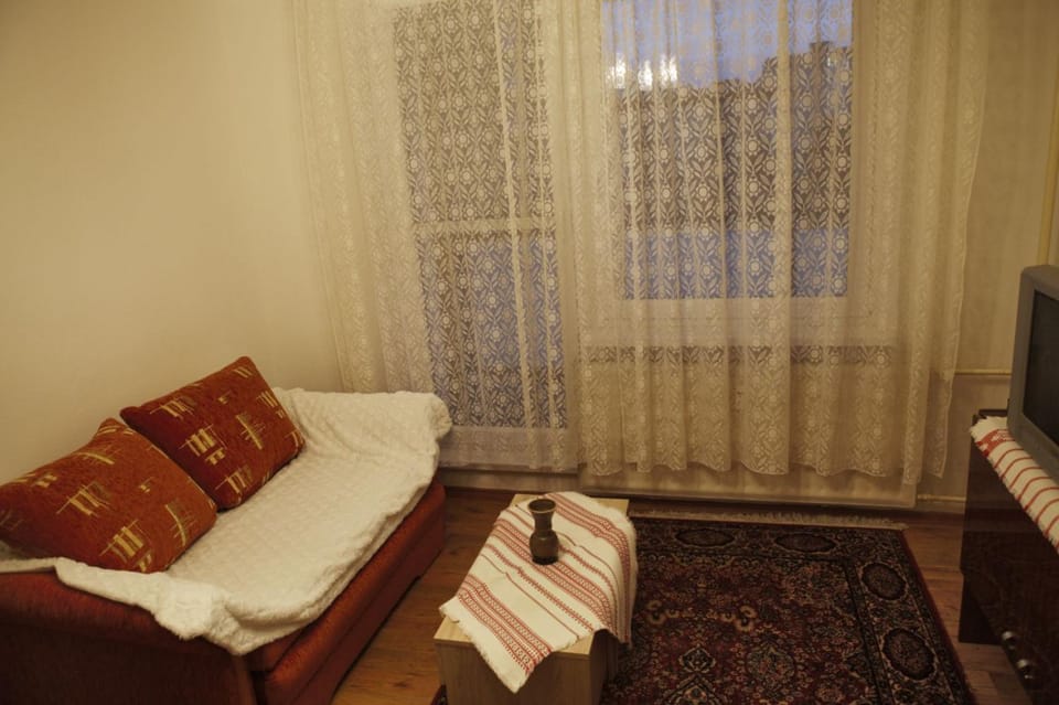 Living room, Bedroom