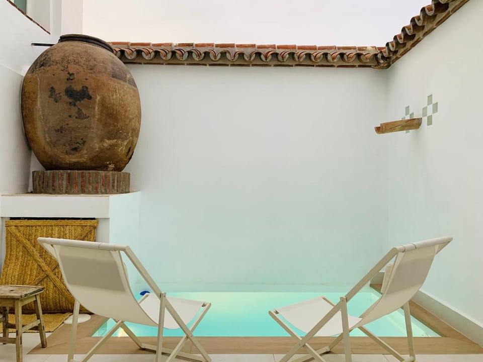 Balcony/Terrace, Swimming pool