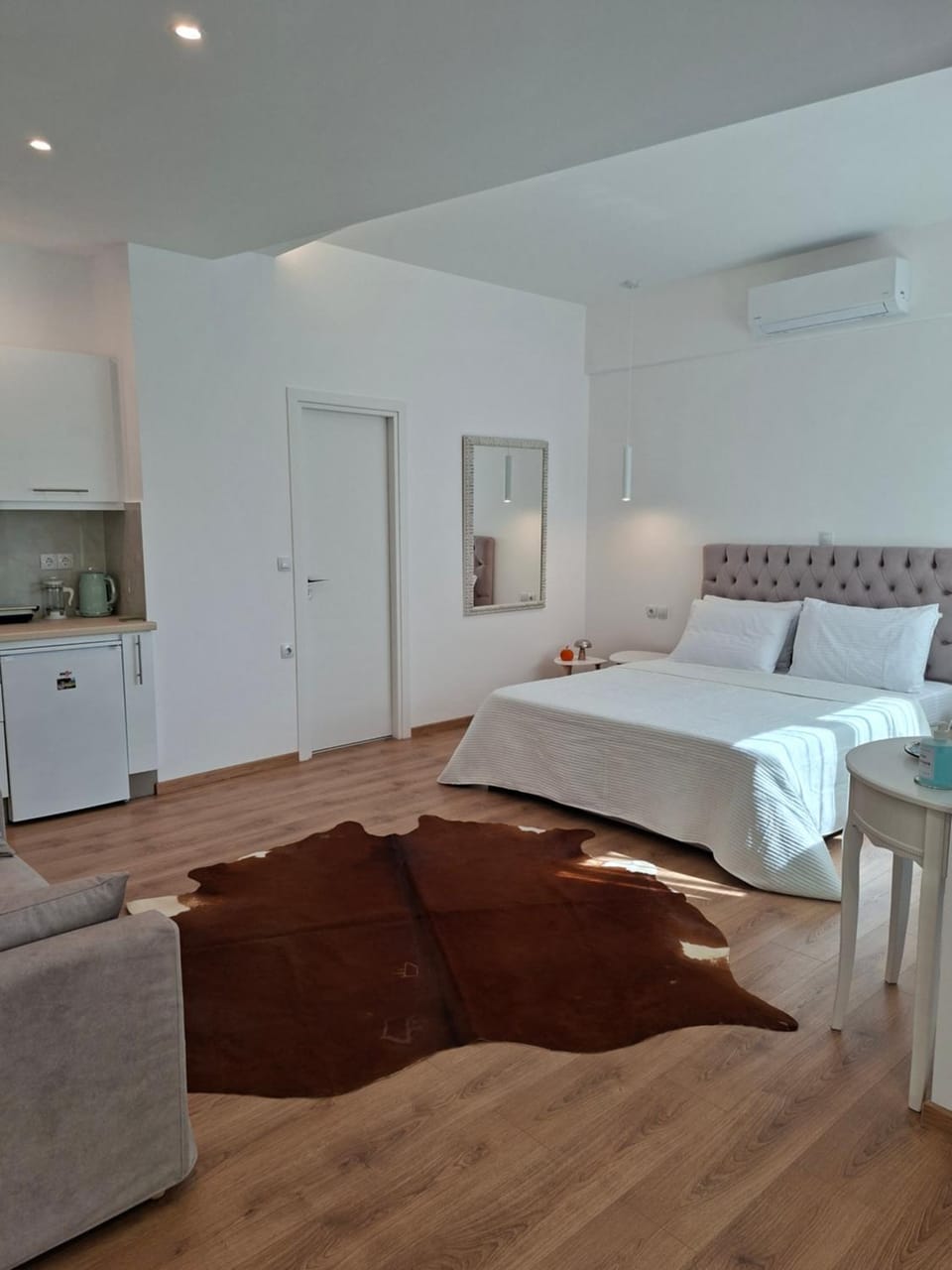 DM Studios Near Athens Airport Apartment in East Attica Regional Unit, Greece