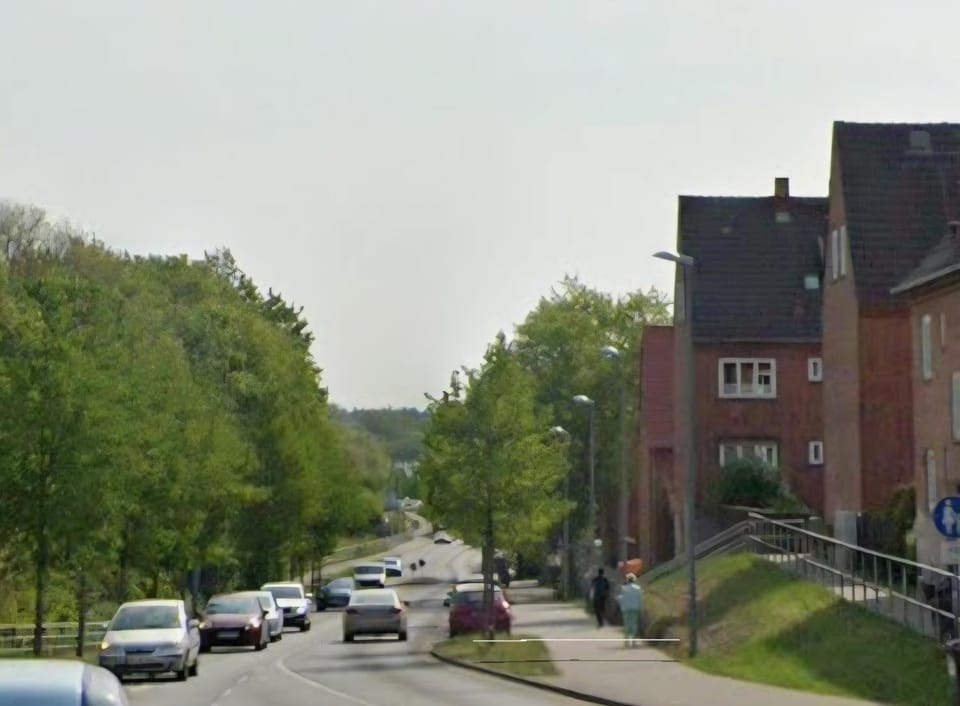 Property building, Neighbourhood, Street view, Parking