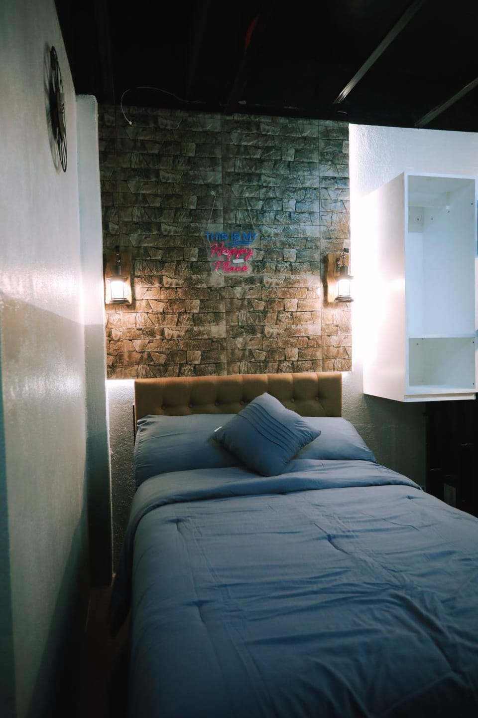 JM Residences Bed and Breakfast in Naga