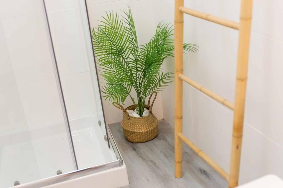 New studio - Plaza Merced Apartment in Malaga
