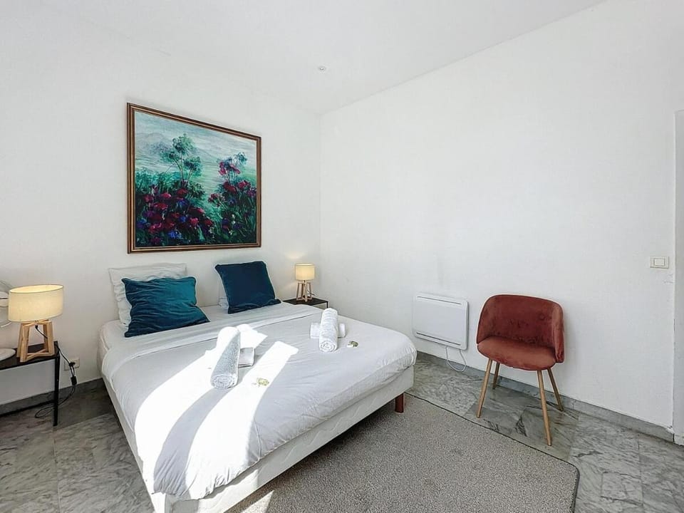 60 m2 private parking, 600 m Palace & beaches Apartment in Cannes