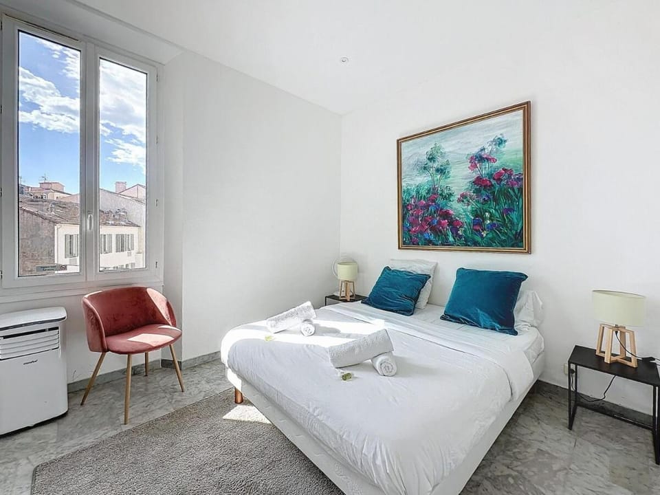 60 m2 private parking, 600 m Palace & beaches Apartment in Cannes