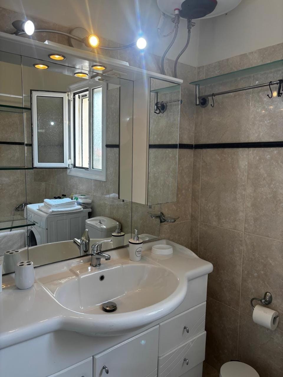 Litsa's Port Apartment Apartment in Corfu