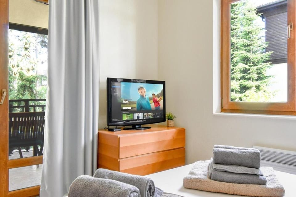 Chill Vibes Between Forest & Sea Apartment in Burgas Province