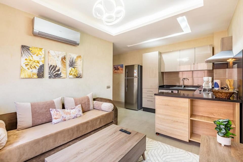 Marguerite de Guéliz Piscine & Parking Apartment in Marrakesh