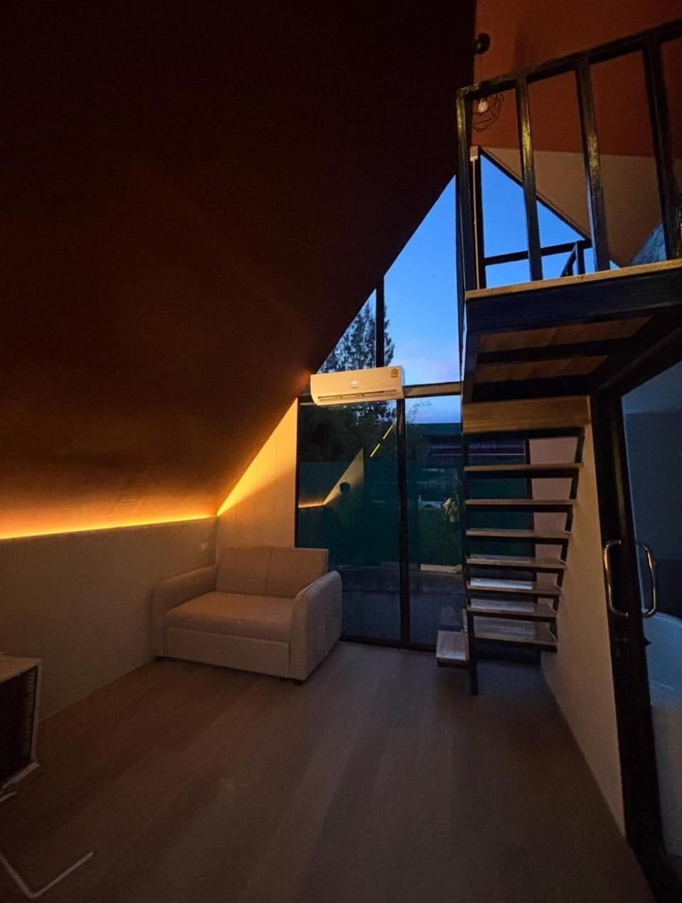 Noree Jacuzzi Home Villa in Chon Buri Changwat