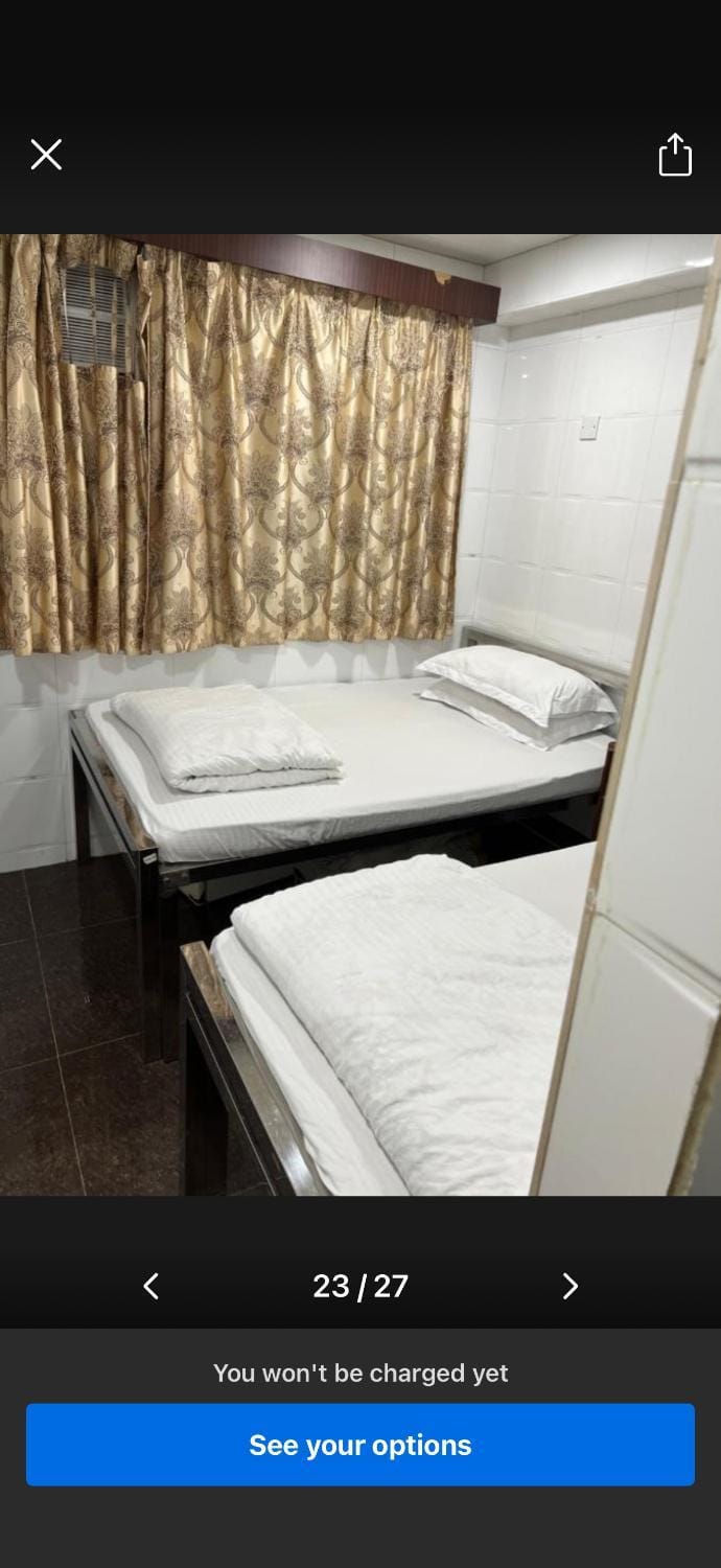 Carlton guest house block B and C 15 th floor Bed and Breakfast in China