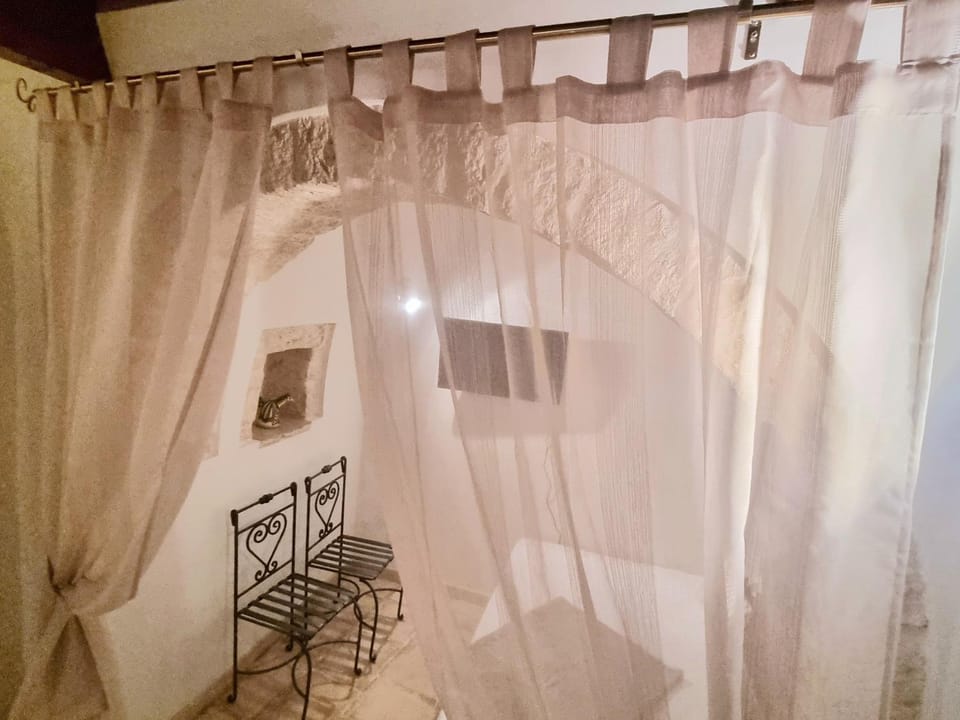 Decorative detail, Bedroom