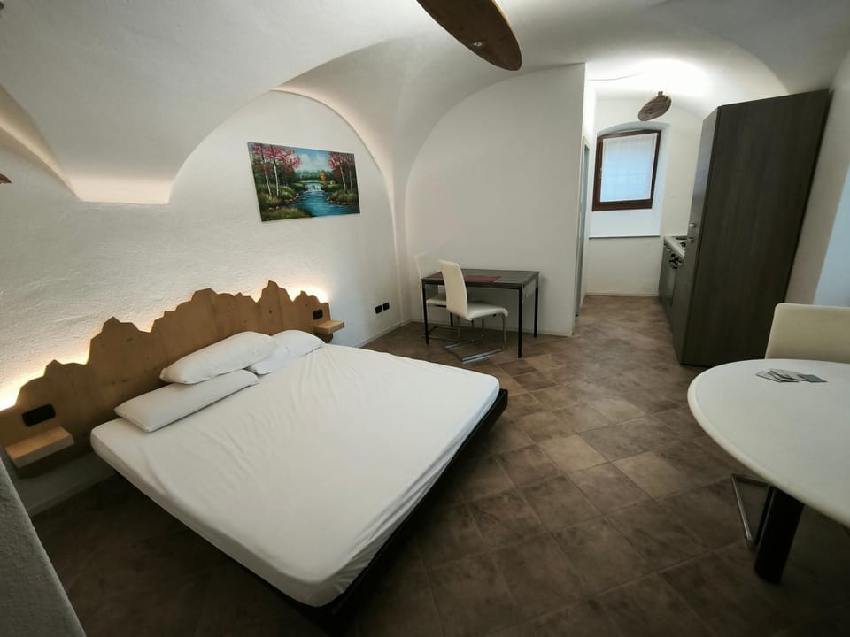 Volta Romantica monolocale con terrazza a Comano Apartment in Trentino-South Tyrol