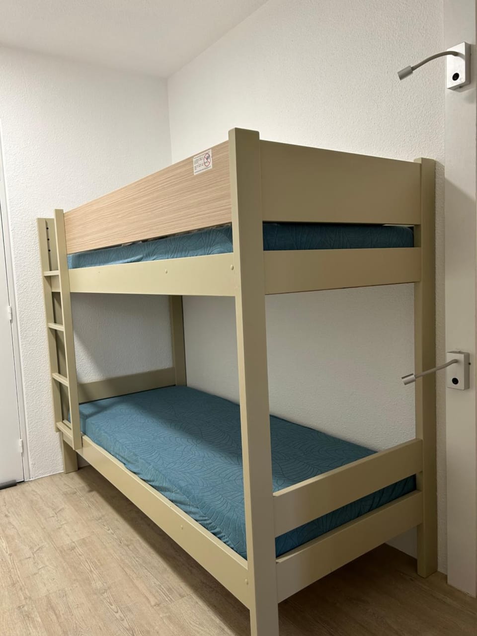 bunk bed