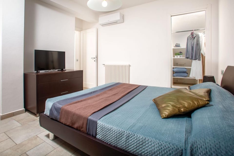 TV and multimedia, Bedroom