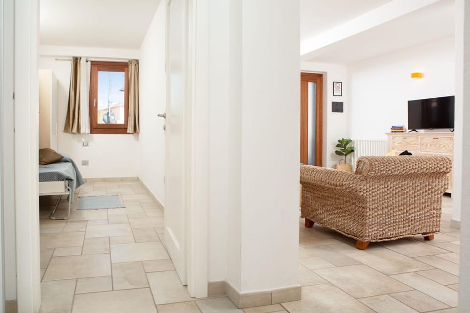 Living room, Photo of the whole room