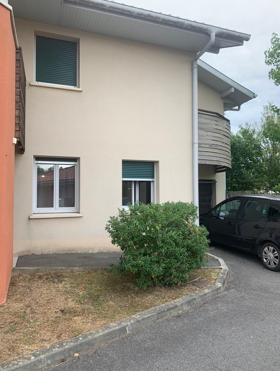 Property building, Parking