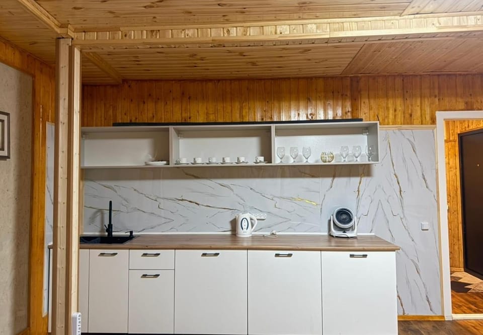 Ниагара hotel Apartment in Almaty