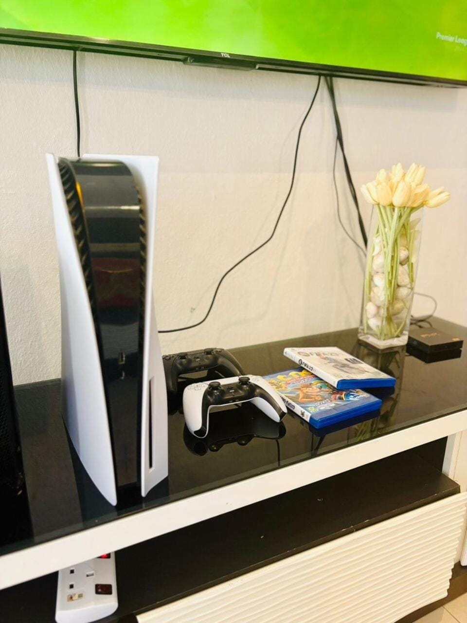 Game Room, Game Room