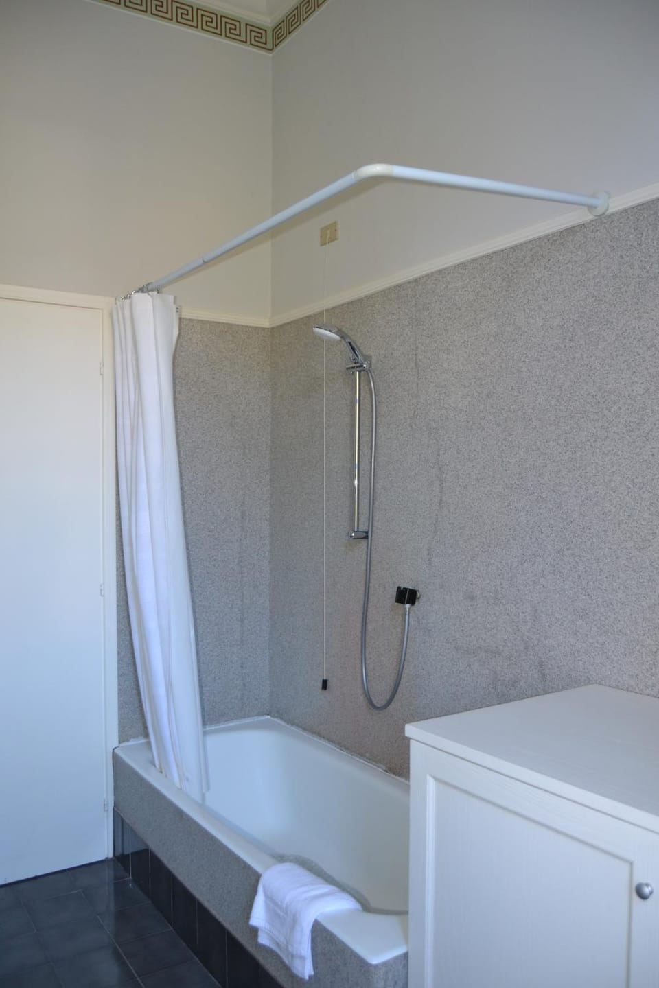 Villa Bertoni Lakeside Apartment in Tremezzo