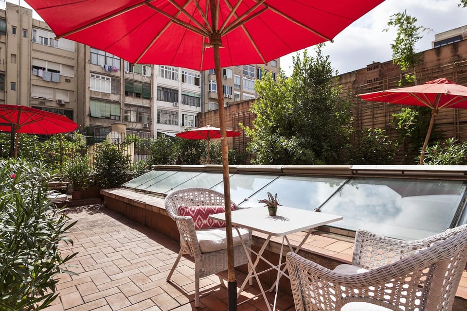 Patio, Food close-up, Garden, Balcony/Terrace, Seating area, Food, Breakfast, Continental breakfast, Buffet breakfast, American breakfast, Drinks, Non alcoholic drinks
