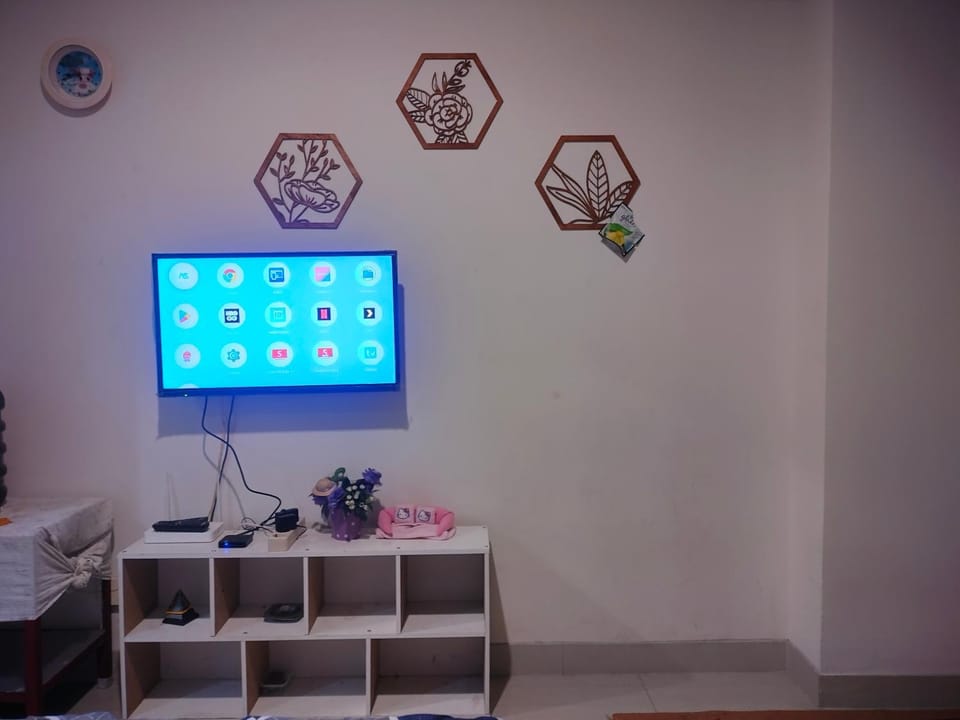 Apartment Grand Kamala Lagoon by Whuzz Room Apartment in West Java