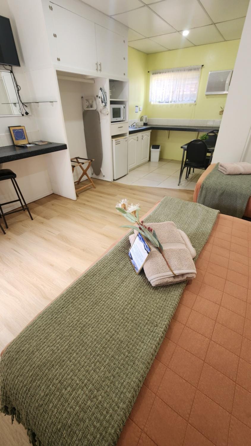 Gold City Motel Motel in Charters Towers