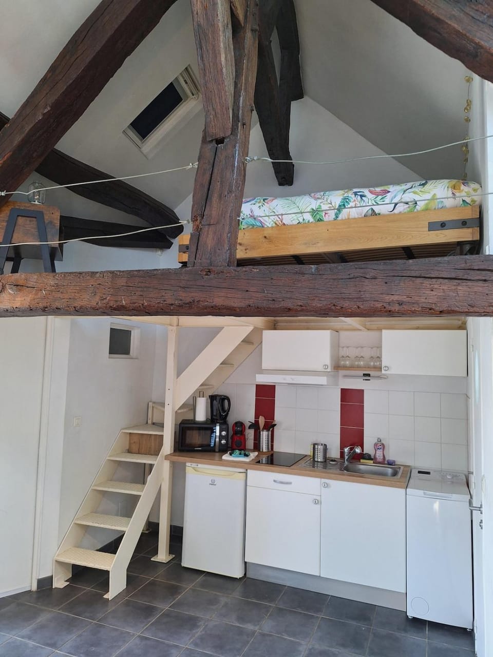 Kitchen or kitchenette, Photo of the whole room, Bedroom