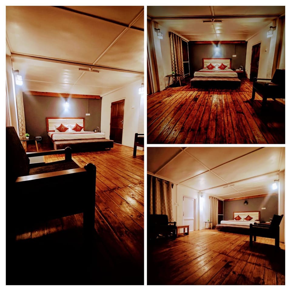 TV and multimedia, Photo of the whole room, Seating area, Bedroom