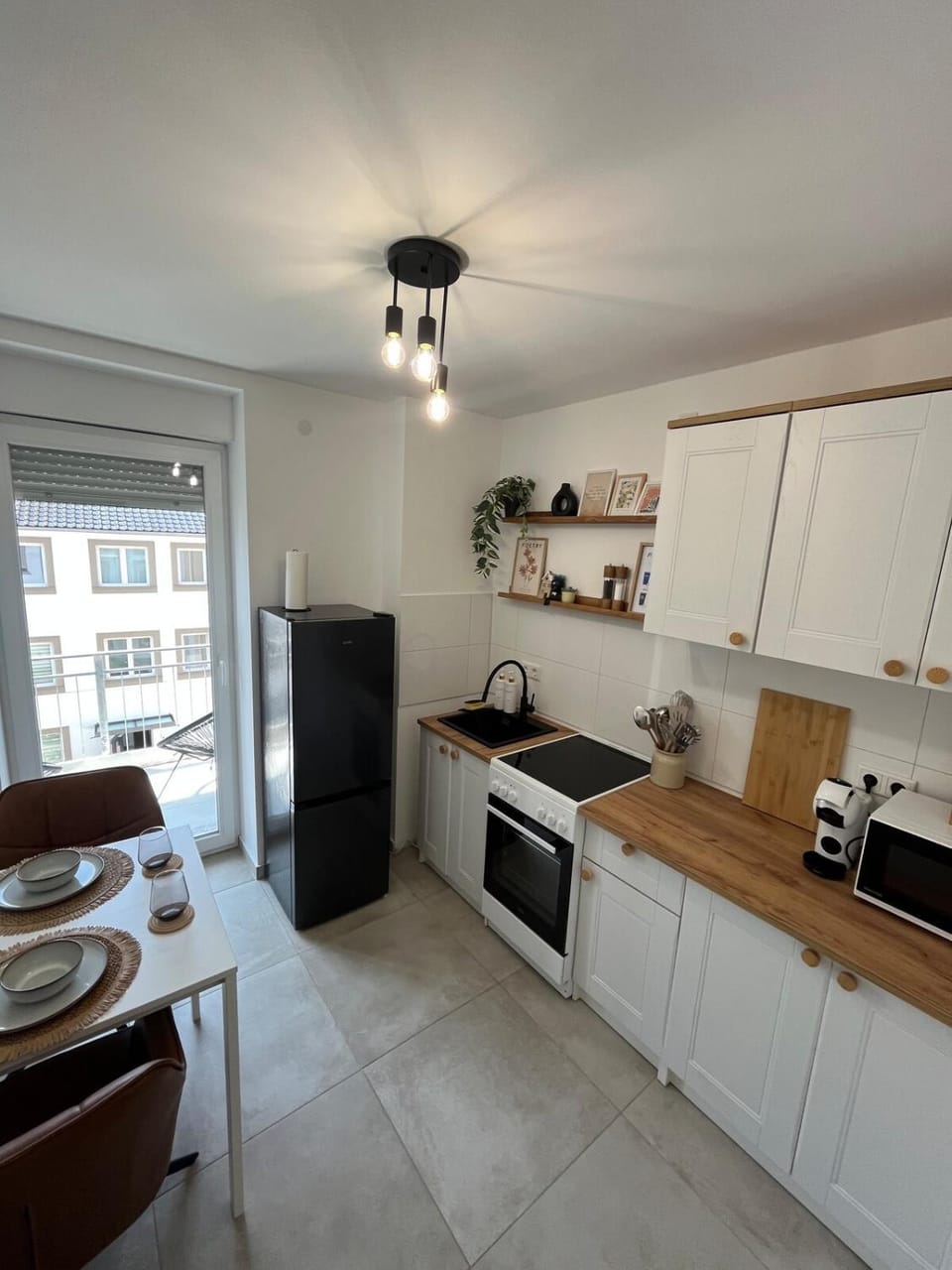 Gemütliches Apartment I Mitten in der Stadt Aschaffenburg I 5 Min HBF I Gegenüber City Galerie Apartment in Aschaffenburg