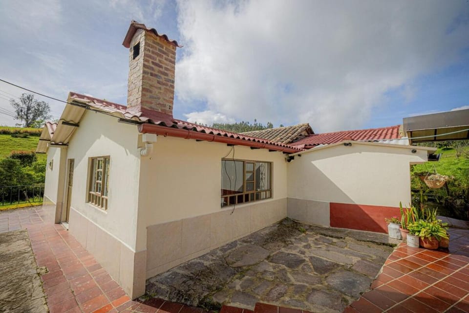 Finca Casa Del Pino House in Cundinamarca, Colombia