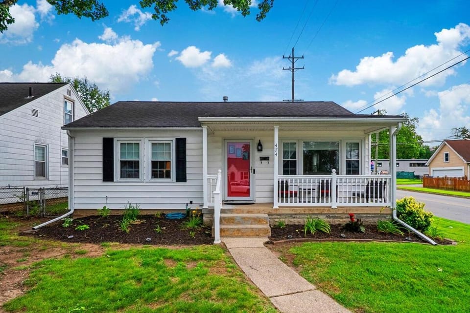 Cozy Corner House in Terre Haute