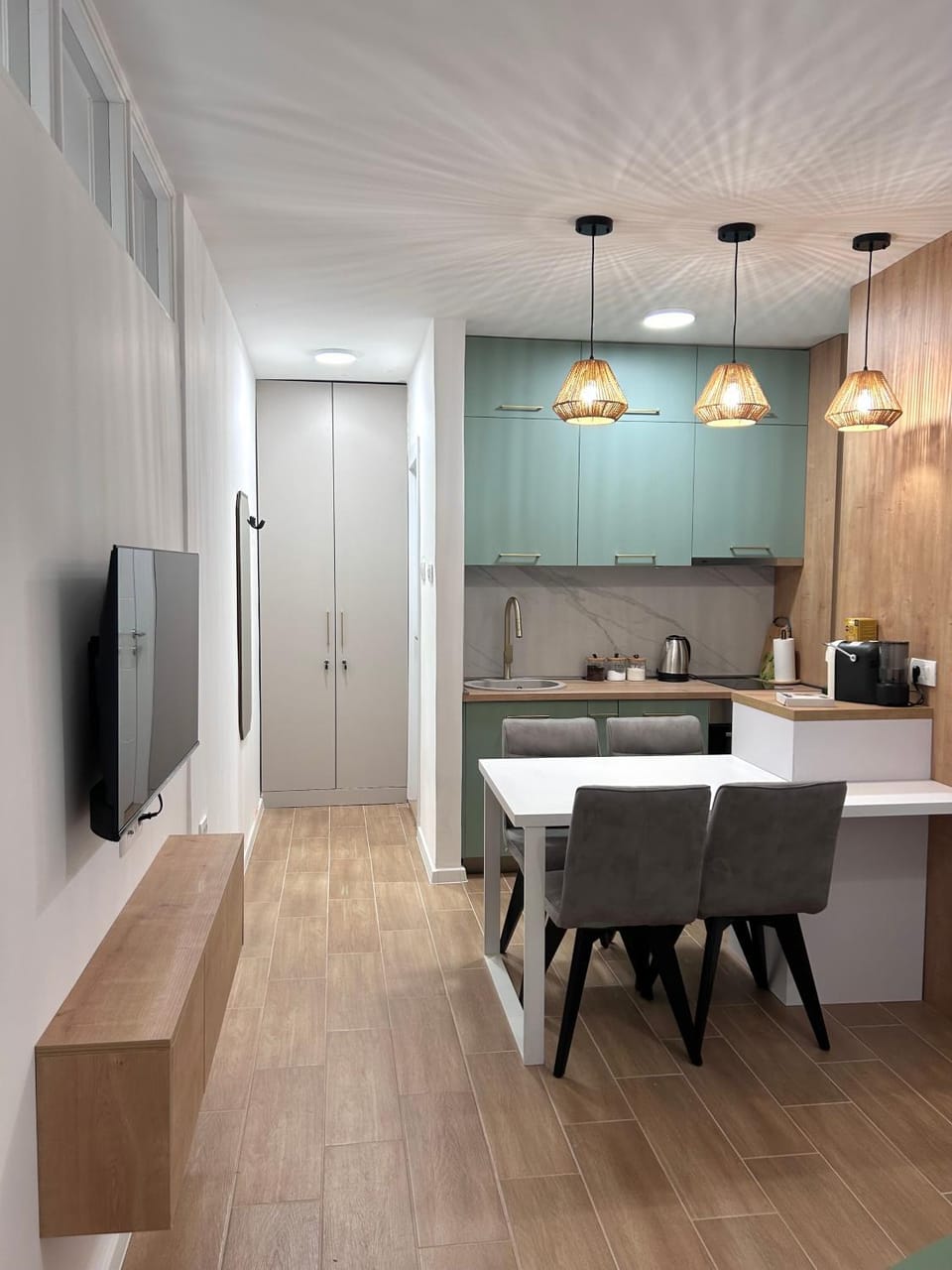 TV and multimedia, Kitchen or kitchenette, minibar