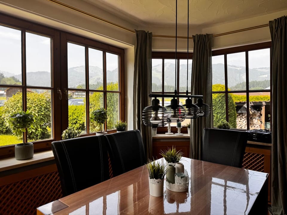 Natural landscape, Dining area