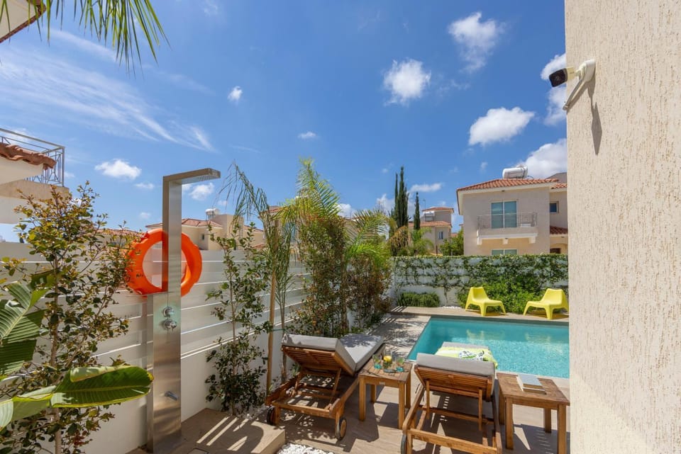 Patio, Garden, Garden view