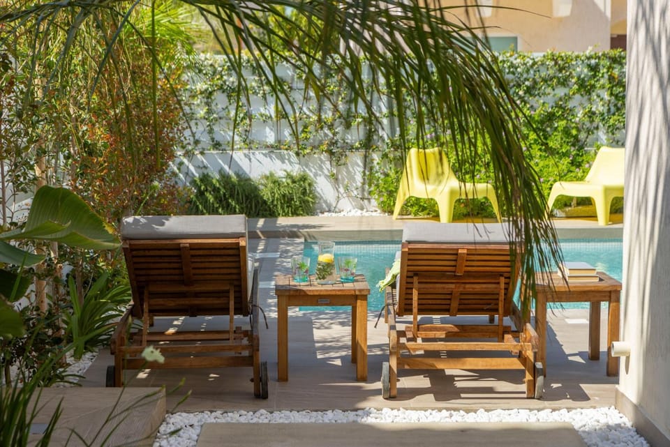 Patio, Garden, Garden view