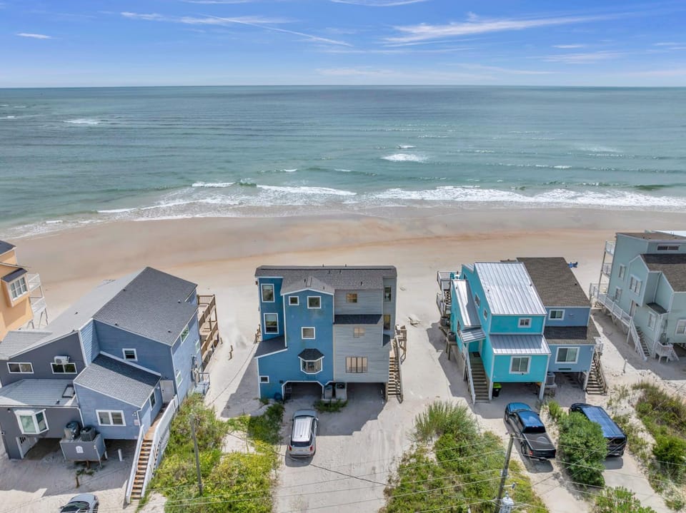 Tipsy Traveler House in North Topsail Beach