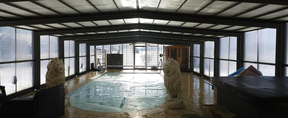 Hot Tub, Pool view, Swimming pool, Swimming pool