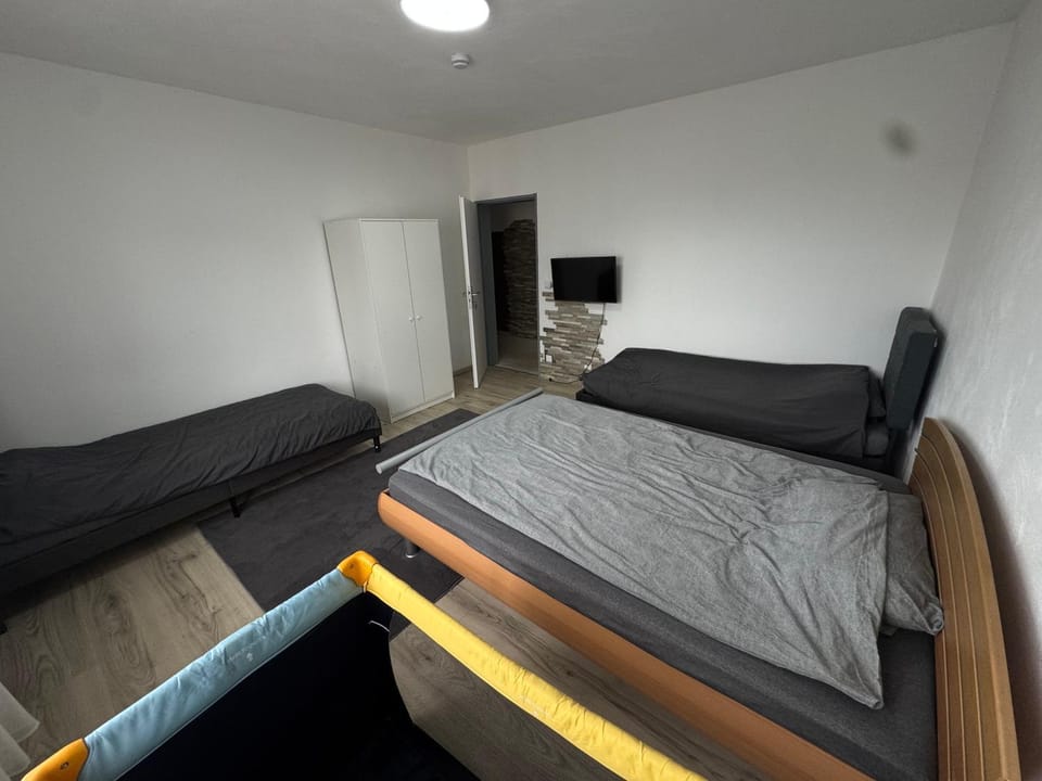 Moderne Zimmer nähe A3 Apartment in Rhineland-Palatinate