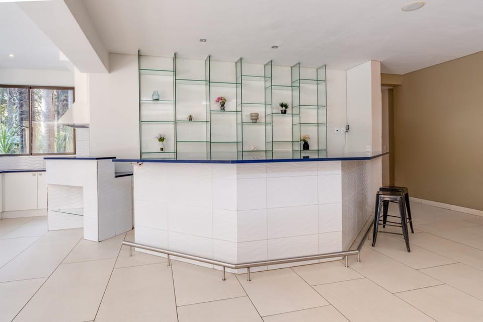 Urban Guest House on Athol Bed and Breakfast in Sandton