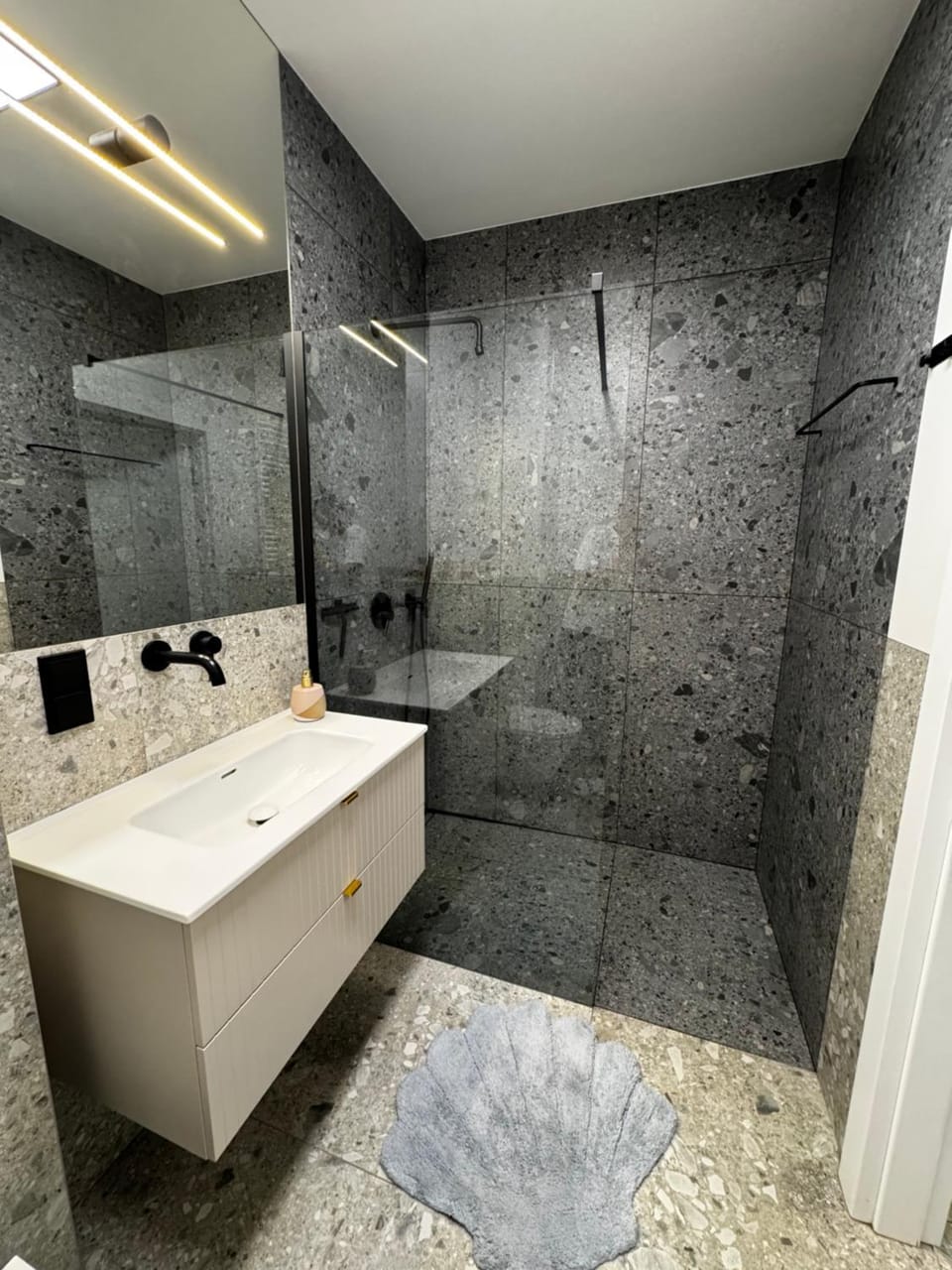 Filarhouse Apartment in Gdansk