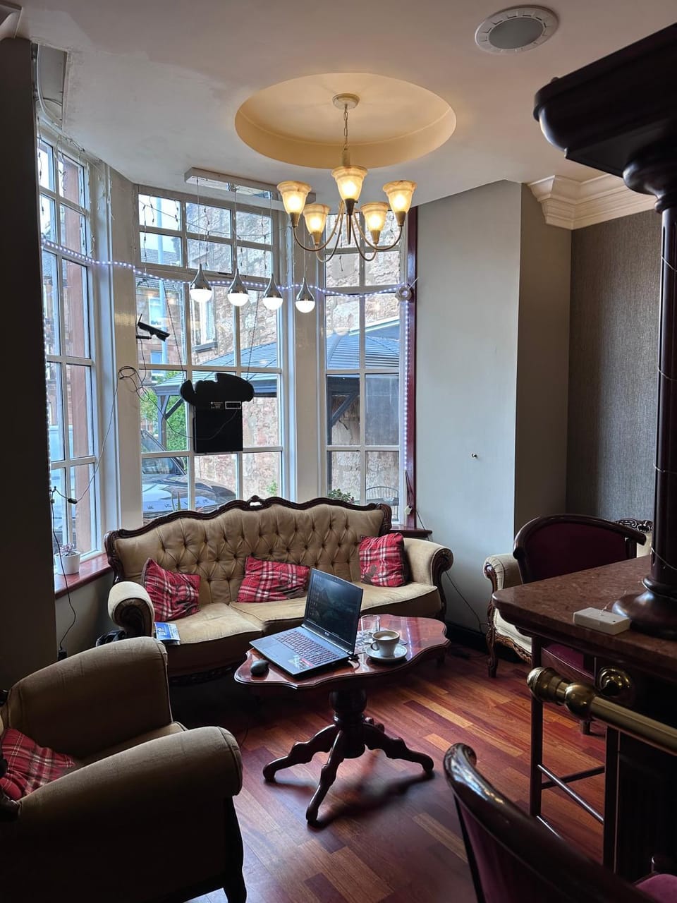 Seating area