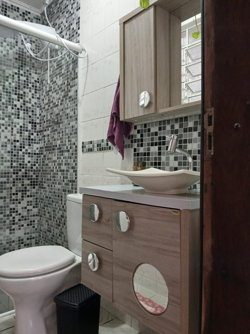 Casa confortavel com 2 quartos Wi-Fi e estacionamento numero 1 House in Curitiba